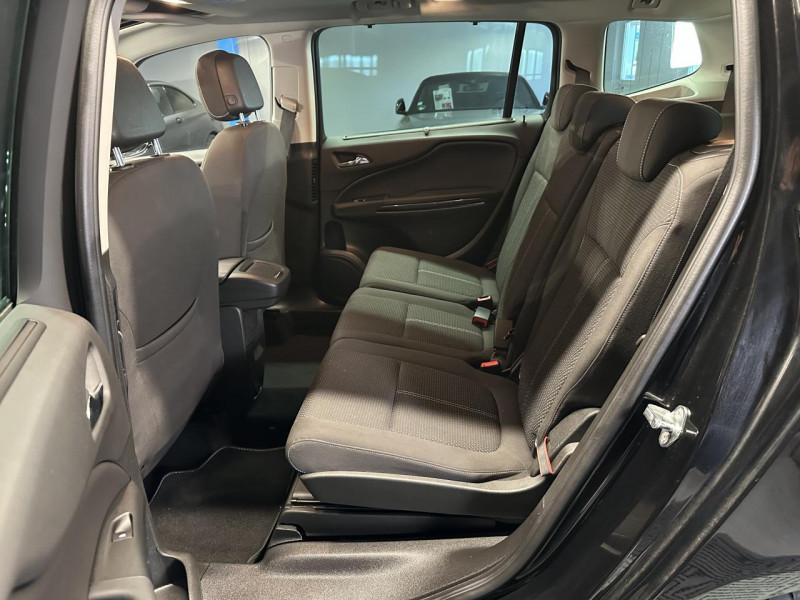 Photo 40 de l'offre de OPEL ZAFIRA 1.6 CDTI 134 ELITE 7PL PHASE 2 BVM à 14990€ chez MKP Distribution