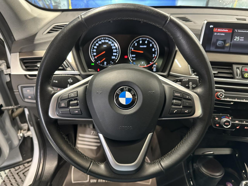 Photo 16 de l'offre de BMW X1  2.0 xDrive 20i 192 BVA8 F48 LCI  à 26990€ chez MKP Distribution