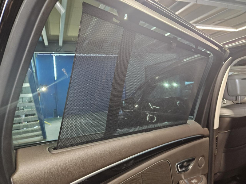 Photo 42 de l'offre de RENAULT ESPACE 1.6 dCi 160 Energy  Initiale Paris EDC 7PL à 15990€ chez MKP Distribution