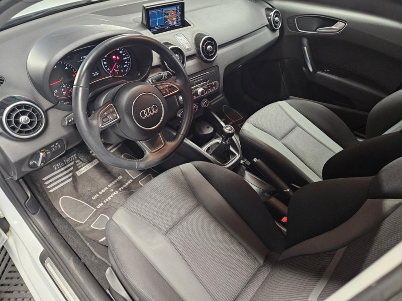 Photo 12 de l'offre de AUDI A1 SPORTBACK 1.4 TDi 90 AMBITION BVM à 13490€ chez MKP Distribution