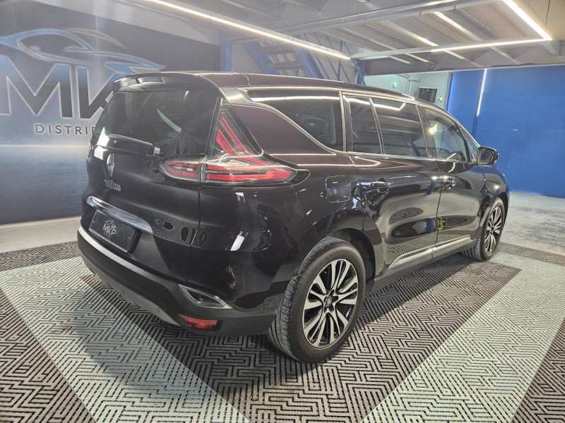 Photo 6 de l'offre de RENAULT ESPACE 1.6 dCi 160 Energy  Initiale Paris EDC 7PL à 15990€ chez MKP Distribution