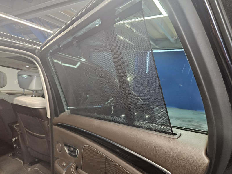 Photo 43 de l'offre de RENAULT ESPACE 1.6 dCi 160 Energy  Initiale Paris EDC 7PL à 15990€ chez MKP Distribution