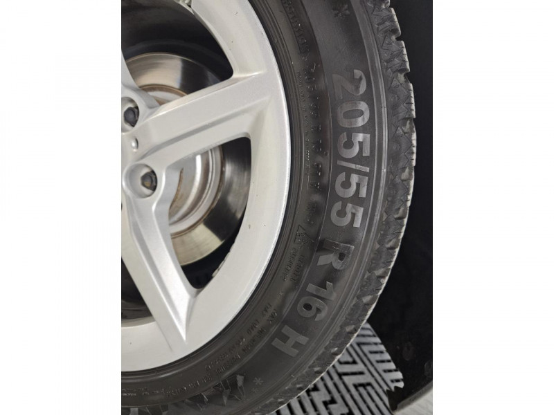 Photo 48 de l'offre de BMW SERIE 1 1.5 116d  116 F20 LCI SPORT BVA à 14990€ chez MKP Distribution