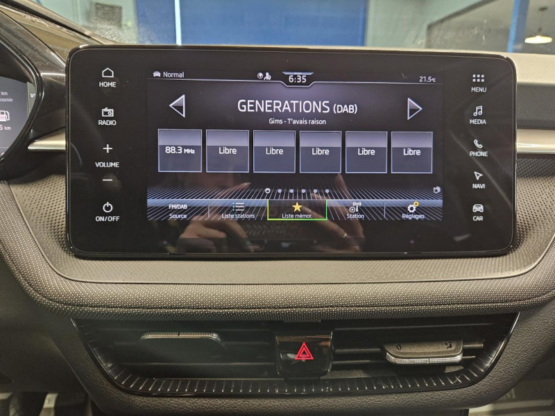 Photo 25 de l'offre de SKODA FABIA  1.0 TSI 95 Selection BVM 5 à 15490€ chez MKP Distribution