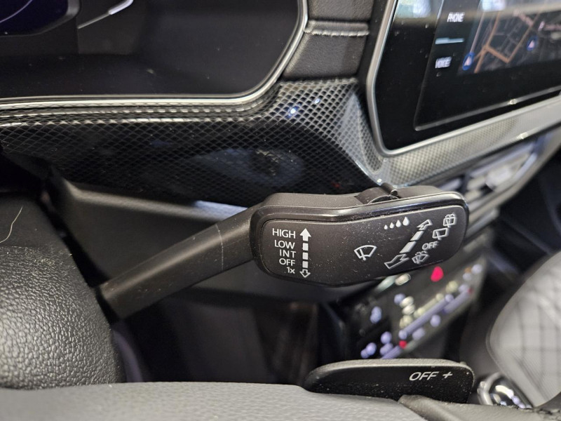 Photo 22 de l'offre de VOLKSWAGEN T-CROSS 1.5 TSI 150 DSG7  R-Line à 26990€ chez MKP Distribution