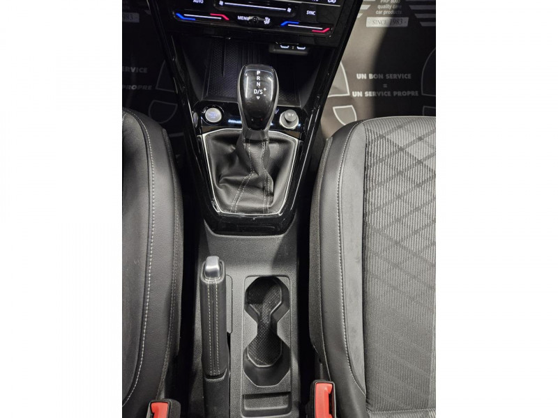 Photo 32 de l'offre de VOLKSWAGEN T-CROSS 1.5 TSI 150 DSG7  R-Line à 26990€ chez MKP Distribution