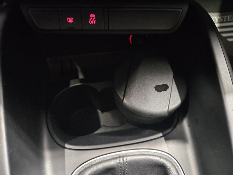 Photo 31 de l'offre de AUDI A1 SPORTBACK 1.4 TDi 90 AMBITION BVM à 13490€ chez MKP Distribution