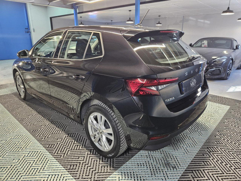 Photo 3 de l'offre de SKODA FABIA  1.0 TSI 95 Selection BVM 5 à 15490€ chez MKP Distribution