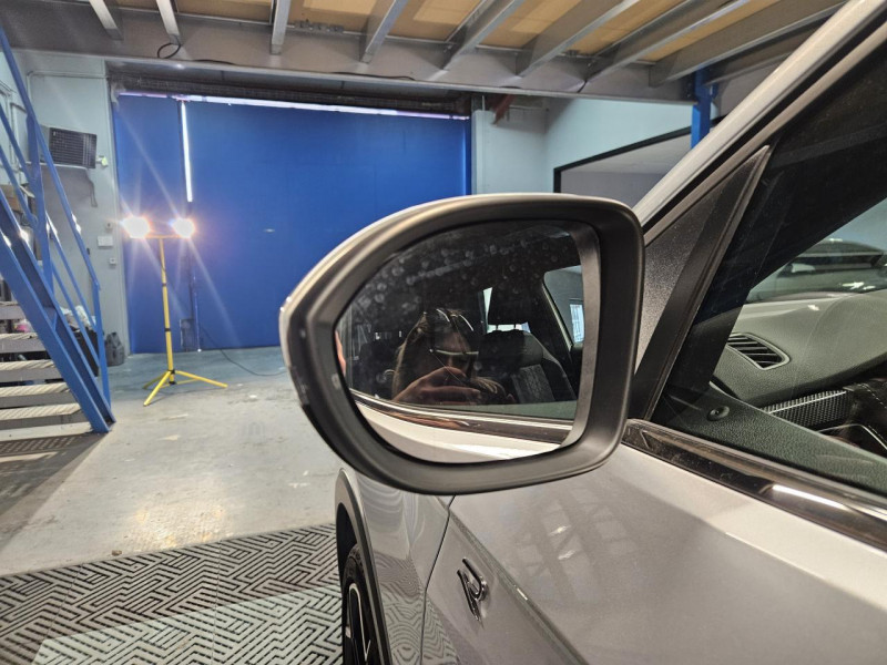 Photo 45 de l'offre de VOLKSWAGEN T-CROSS 1.5 TSI 150 DSG7  R-Line à 26990€ chez MKP Distribution