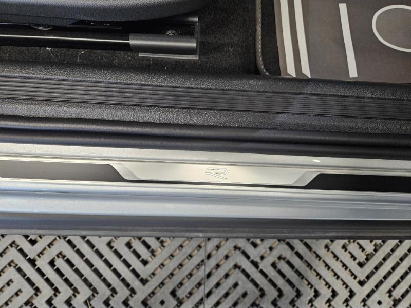 Photo 40 de l'offre de VOLKSWAGEN T-CROSS 1.5 TSI 150 DSG7  R-Line à 26990€ chez MKP Distribution