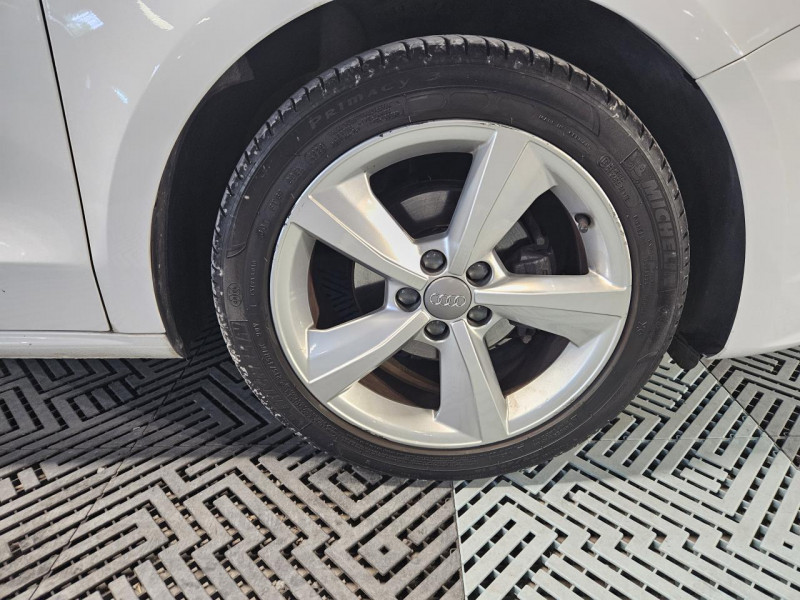 Photo 47 de l'offre de AUDI A1 SPORTBACK 1.4 TDi 90 AMBITION BVM à 13490€ chez MKP Distribution