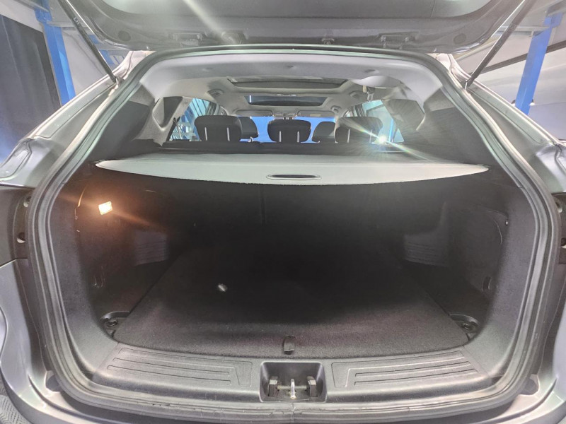 Photo 9 de l'offre de HYUNDAI ix35  1.6 GDi 135 2WD Premium BVM6  à 13490€ chez MKP Distribution