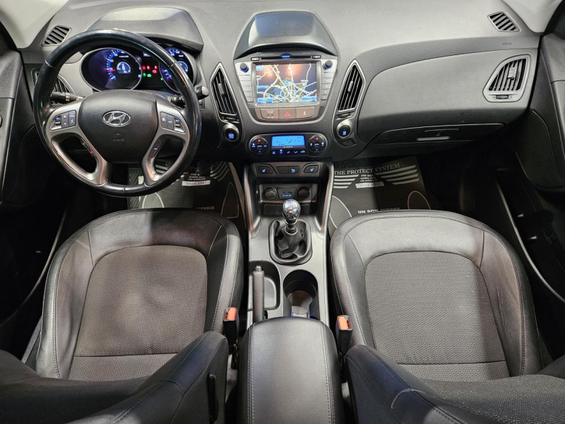 Photo 11 de l'offre de HYUNDAI ix35  1.6 GDi 135 2WD Premium BVM6  à 13490€ chez MKP Distribution