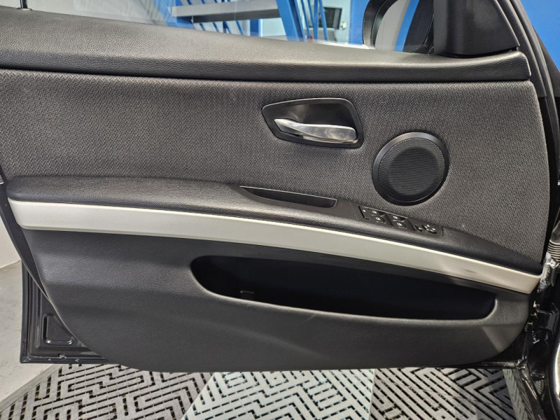 Photo 39 de l'offre de BMW SERIE 3 1.6 316i 122 Confort  PHASE 2 BVM6 à 10490€ chez MKP Distribution