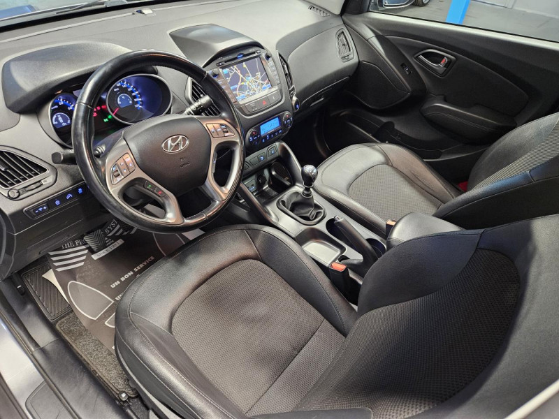 Photo 12 de l'offre de HYUNDAI ix35  1.6 GDi 135 2WD Premium BVM6  à 13490€ chez MKP Distribution