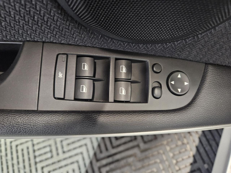 Photo 41 de l'offre de BMW serie 3 touring 2.0 316d TOURING 115 CONFORT BVM6 à 9990€ chez MKP Distribution