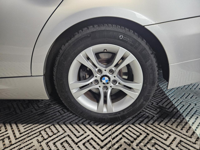 Photo 46 de l'offre de BMW serie 3 touring 2.0 316d TOURING 115 CONFORT BVM6 à 9990€ chez MKP Distribution