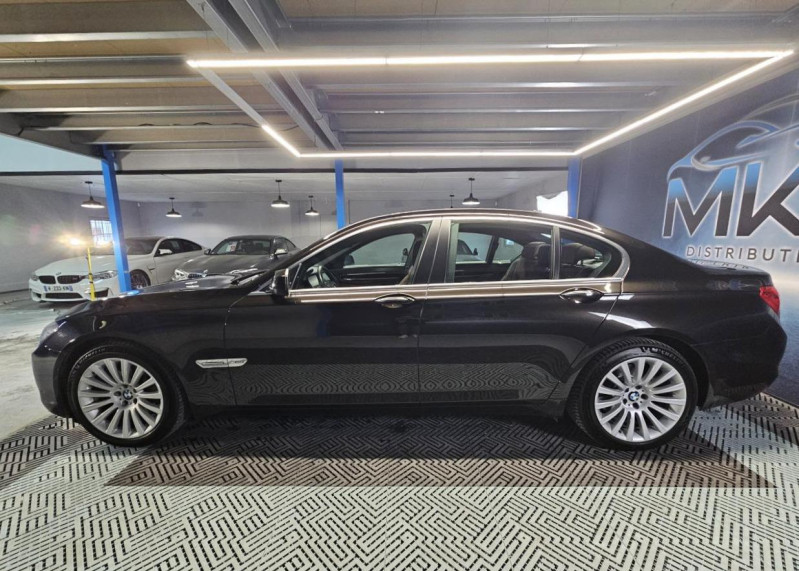 Photo 2 de l'offre de BMW SERIE 7 3.0 740dA xDrive 306 Exclusive BVA   à 25990€ chez MKP Distribution