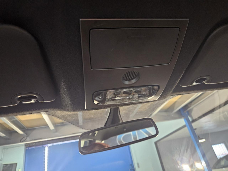 Photo 40 de l'offre de FORD RANGER DOUBLE CABINE 3.2 TDCi 200 4X4 BVA6 WILDTRAK - TVA à 30990€ chez MKP Distribution