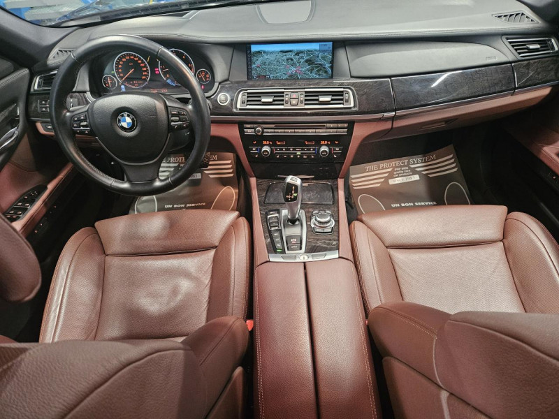 Photo 9 de l'offre de BMW SERIE 7 3.0 740dA xDrive 306 Exclusive BVA   à 25990€ chez MKP Distribution