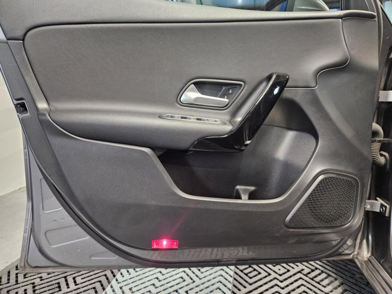 Photo 44 de l'offre de MERCEDES-BENZ CLASSE A 1.5 180 D 115 Business Line 7-DCT   à 18490€ chez MKP Distribution