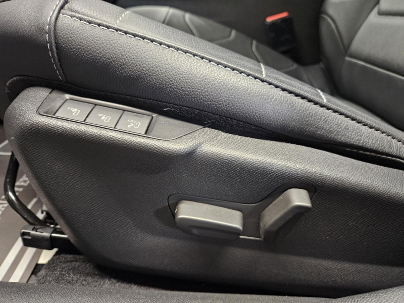 Photo 37 de l'offre de CITROEN C4 1.5 BLEUHDI 131 SHINE PACK EAT8 à 19990€ chez MKP Distribution