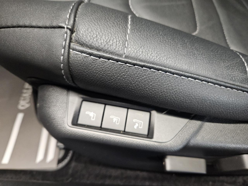 Photo 36 de l'offre de CITROEN C4 1.5 BLEUHDI 131 SHINE PACK EAT8 à 19990€ chez MKP Distribution