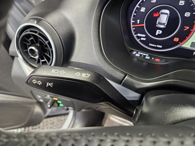 Photo 21 de l'offre de AUDI Q2  1.5 35 TFSI 150 COD SPORT  S TRONIC à 20490€ chez MKP Distribution