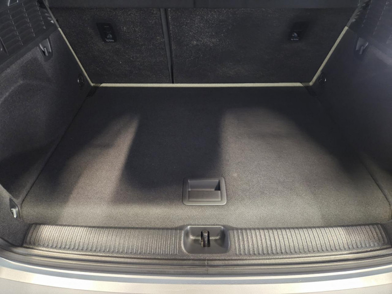 Photo 9 de l'offre de AUDI Q2  1.5 35 TFSI 150 COD SPORT  S TRONIC à 20490€ chez MKP Distribution