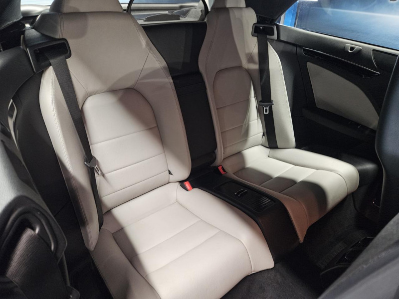 Photo 22 de l'offre de MERCEDES-BENZ Classe E Cabriolet 2.1 220 CDI 163 Executive BVA5 à 16990€ chez MKP Distribution
