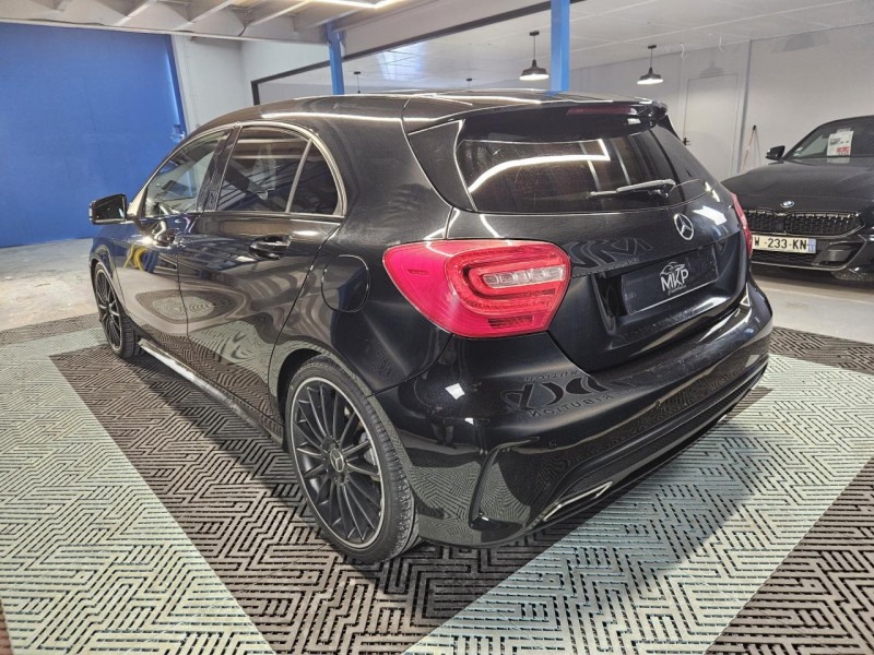 Photo 3 de l'offre de MERCEDES-BENZ CLASSE A A45 AMG 2.0 360 4-Matic 7-G DCT à 23990€ chez MKP Distribution