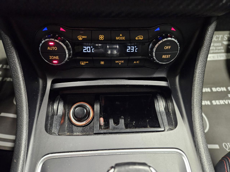 Photo 33 de l'offre de MERCEDES-BENZ CLASSE A A45 AMG 2.0 360 4-Matic 7-G DCT à 23990€ chez MKP Distribution