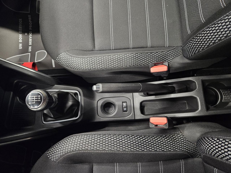 Photo 31 de l'offre de DACIA DUSTER 1.2 TCe 125  Prestige BVM6 à 11990€ chez MKP Distribution