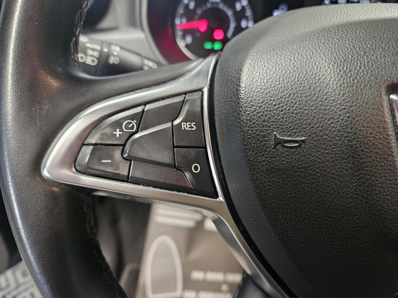 Photo 19 de l'offre de DACIA DUSTER 1.2 TCe 125  Prestige BVM6 à 11990€ chez MKP Distribution
