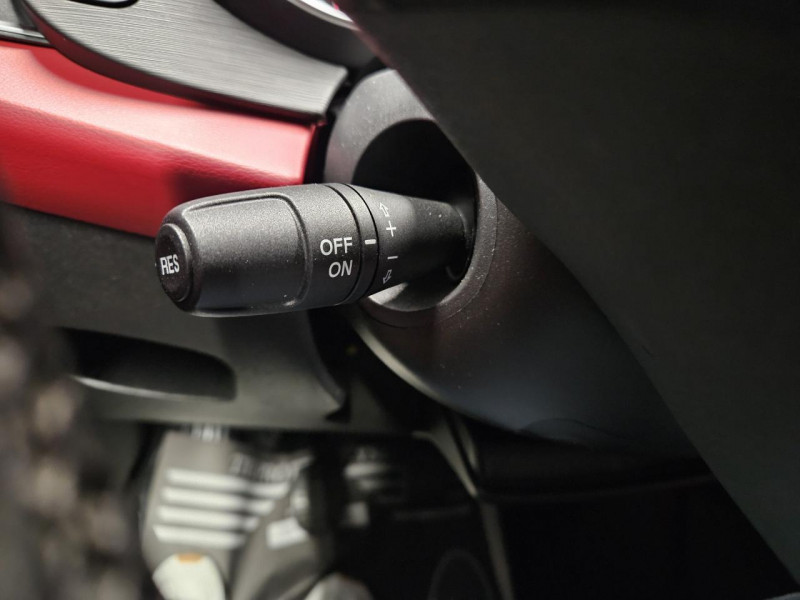 Photo 21 de l'offre de ALFA ROMEO GIULIETTA 1.6 JTDm 120 Super BVM6 à 11490€ chez MKP Distribution