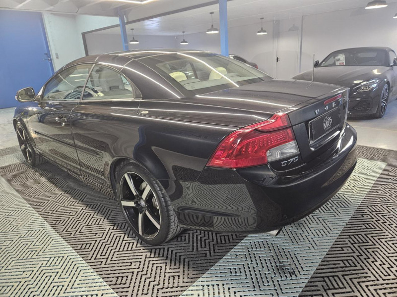Photo 4 de l'offre de VOLVO C70 2.0 D3 150 INSCRIPTION BVM6 CABRIOLET à 12990€ chez MKP Distribution
