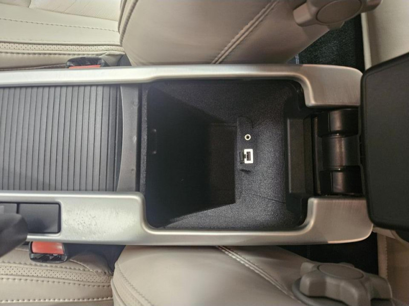 Photo 38 de l'offre de VOLVO C70 2.0 D3 150 INSCRIPTION BVM6 CABRIOLET à 12990€ chez MKP Distribution