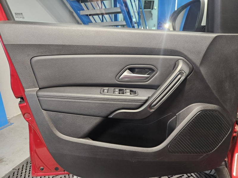 Photo 37 de l'offre de DACIA DUSTER 1.5 Blue dCi 115 4x2  II Prestige à 16990€ chez MKP Distribution