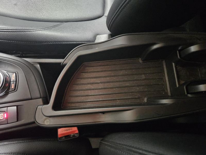 Photo 33 de l'offre de BMW X1  sDrive 18i 136 BVA F48 Business à 17990€ chez MKP Distribution