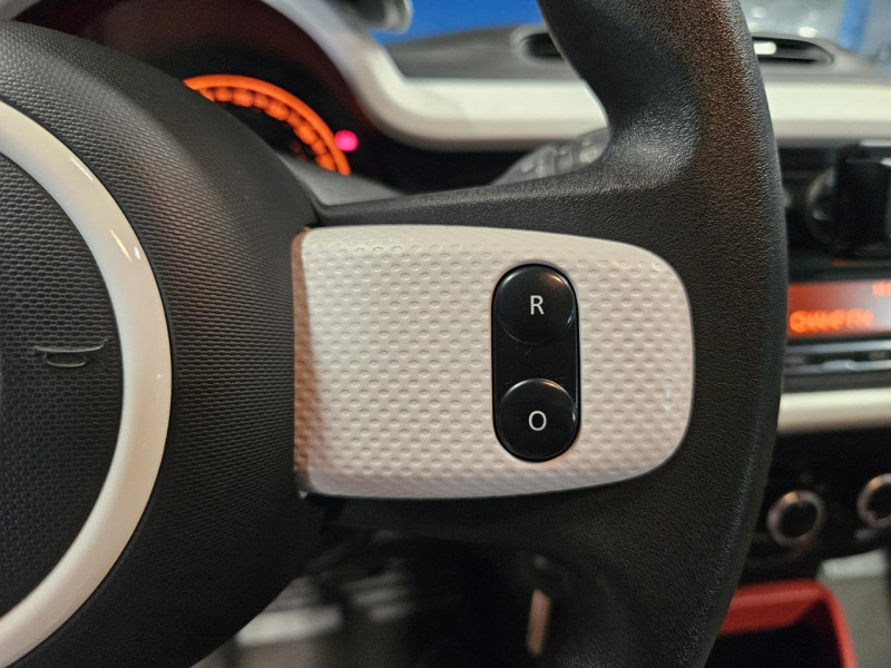 Photo 19 de l'offre de RENAULT TWINGO 0.9 TCe 90 Limited BVM à 7490€ chez MKP Distribution