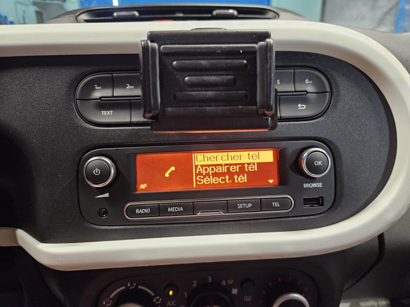 Photo 26 de l'offre de RENAULT TWINGO 0.9 TCe 90 Limited BVM à 7490€ chez MKP Distribution