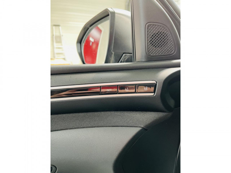 Photo 15 de l'offre de HYUNDAI TUCSON 1.6 T-GDI 230 Hybrid Executive BVA6 à 22990€ chez Occasions Champenoises