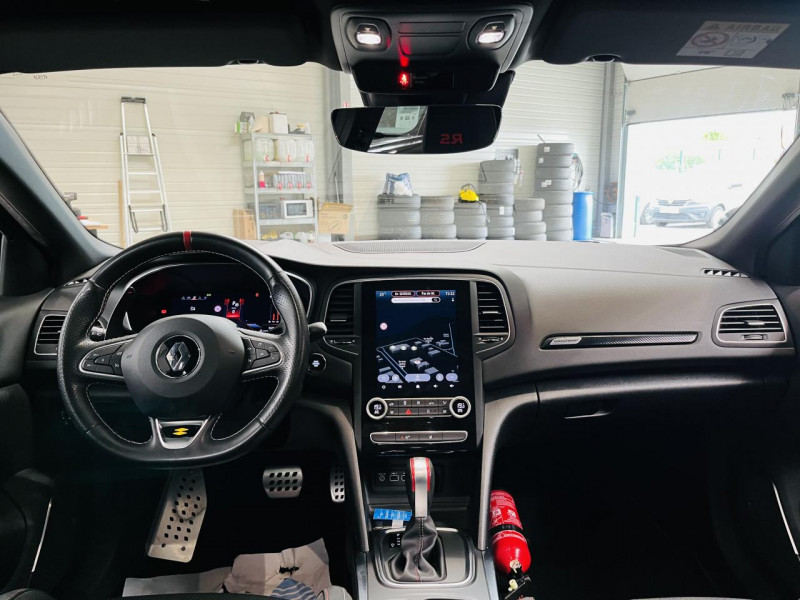 Photo 3 de l'offre de RENAULT MEGANE IV BERLINE  TCe 300 EDC R.S. * MALUS INCLUS à 38990€ chez Occasions Champenoises