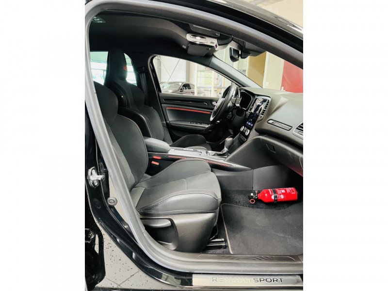 Photo 13 de l'offre de RENAULT MEGANE IV BERLINE  TCe 300 EDC R.S. * MALUS INCLUS à 38990€ chez Occasions Champenoises