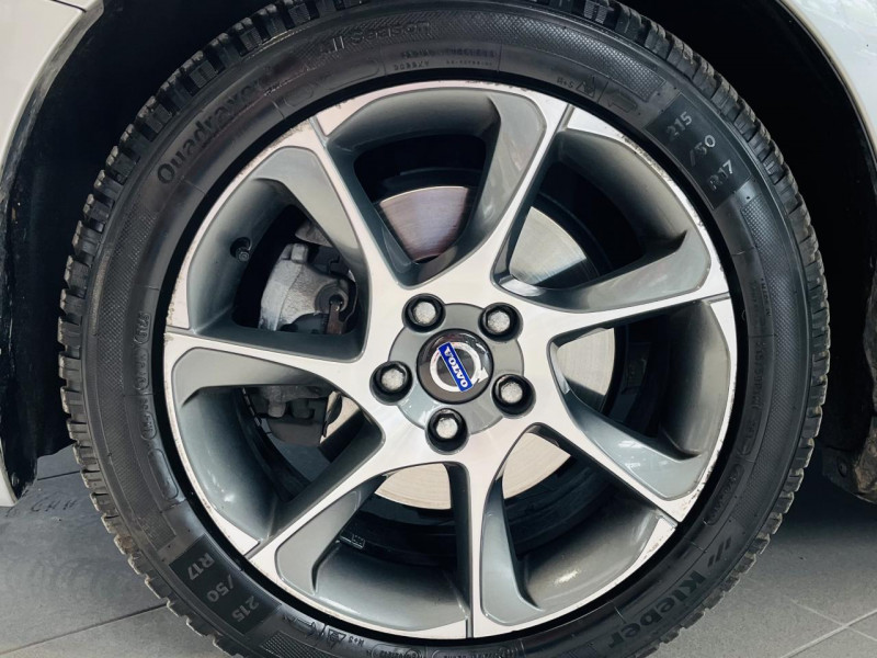 Photo 18 de l'offre de VOLVO V60  D2 115 ch Stop&Start Ocean Race à 13490€ chez Occasions Champenoises