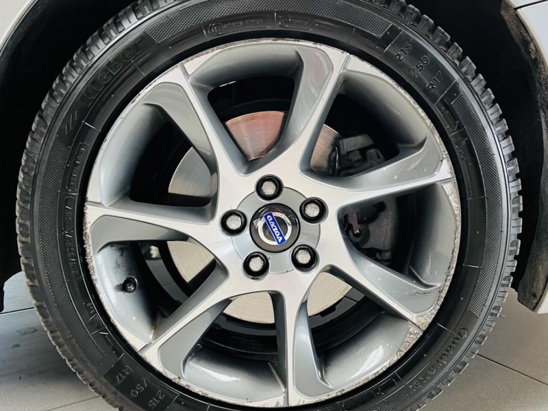 Photo 21 de l'offre de VOLVO V60  D2 115 ch Stop&Start Ocean Race à 13490€ chez Occasions Champenoises