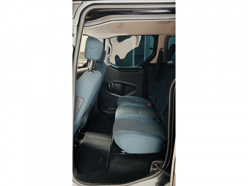 Photo 10 de l'offre de CITROEN BERLINGO BlueHDi 100 BVM5 Feel à 12990€ chez Occasions Champenoises
