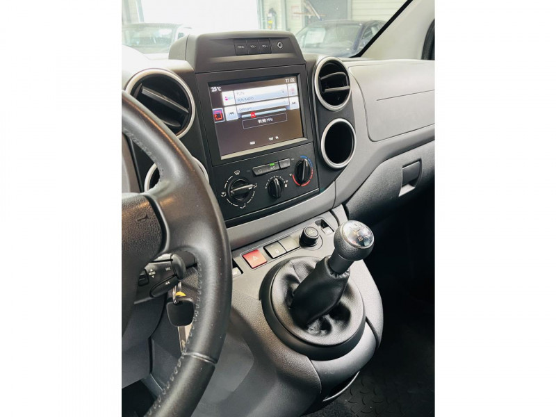 Photo 5 de l'offre de CITROEN BERLINGO BlueHDi 100 BVM5 Feel à 12990€ chez Occasions Champenoises