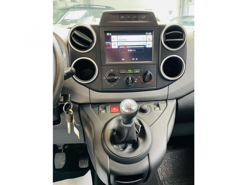 Photo 6 de l'offre de CITROEN BERLINGO BlueHDi 100 BVM5 Feel à 12990€ chez Occasions Champenoises