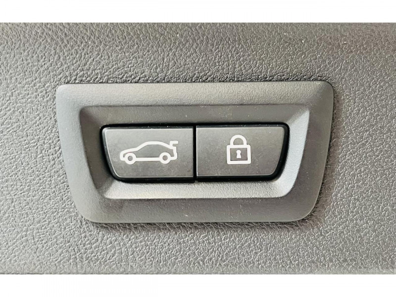 Photo 14 de l'offre de BMW X3  (G01) XDRIVE30I 252 M SPORT BVA8 à 38990€ chez Occasions Champenoises